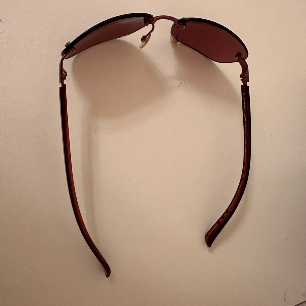 Burberry Women's Sunglasses - Picture 4 of 7